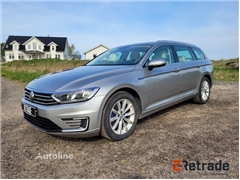 Sprzedam kombi Volkswagen PASSAT poprzez aukcję