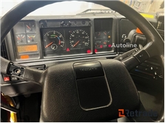 Sprzedam pługopiaskarkę Volvo FM12 6X2 med Schmidt