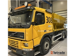 Sprzedam pługopiaskarkę Volvo FM12 6X2 med Schmidt