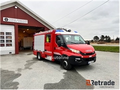 Sprzedam samochód pożarniczy Rosenbauer daily 4x2