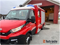 Sprzedam samochód pożarniczy Rosenbauer daily 4x2