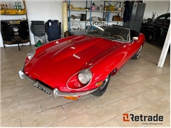 Sprzedam kabriolet Jaguar Type E poprzez aukcję