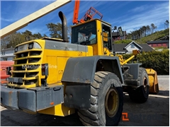 Sprzedam ładowarka kołowa Komatsu WA380-3 poprzez