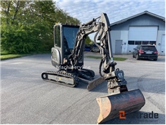 Sprzedam minikoparka Takeuchi TB225 poprzez aukcję