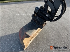 Sprzedam minikoparka Takeuchi TB225 poprzez aukcję