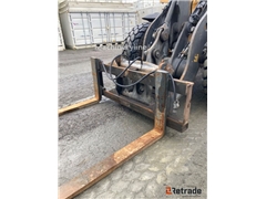 Sprzedam ładowarka kołowa Volvo L70G poprzez aukcj