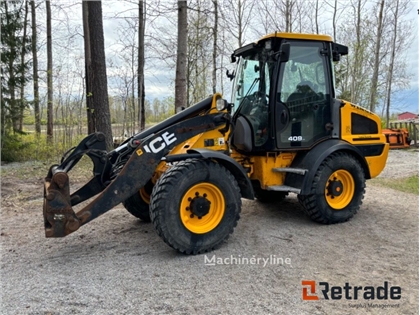 Sprzedam ładowarkę czołową teleskopową JCB 409 Agr