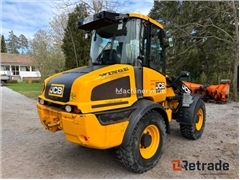 Sprzedam ładowarkę czołową teleskopową JCB 409 Agr