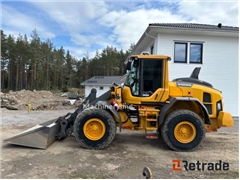 Sprzedam ładowarka kołowa Volvo L60H poprzez aukcj