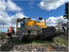 Sprzedam koparkę amfibię Hyundai Robex 140LC-7A po