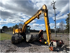 Sprzedam koparkę amfibię Hyundai Robex 140LC-7A po