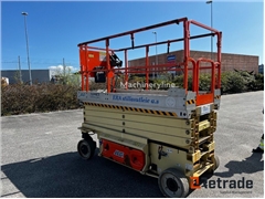 Sprzedam podnośnik nożycowy JLG 3246ES poprzez auk
