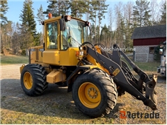 Sprzedam ładowarka kołowa Volvo L50D poprzez aukcj