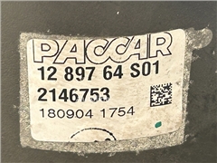 Filtr oleju DAF XF 106 2146753 do ciągnika siodłow