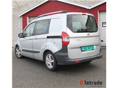 Ford TRANSIT COURIER