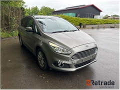 Sprzedam minivan Ford S-MAX poprzez aukcję