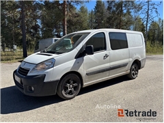Sprzedam minivan Peugeot Expert poprzez aukcję
