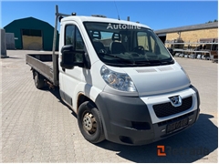 Peugeot Boxer 2,2 HDI Ladvogn med ladkran