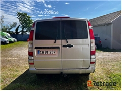Sprzedam bus pasażerski Mercedes-Benz VITO poprzez