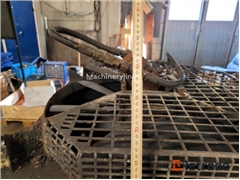 Sprzedam chłodnicę oleju silnikowego Volvo EC420 o