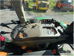 Sprzedam ciągnik kołowy John Deere 5075E (BY 7748)