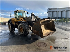 Sprzedam ładowarka kołowa Volvo L150G poprzez aukc