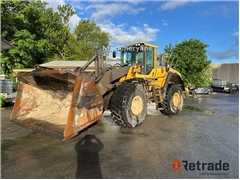 Sprzedam ładowarka kołowa Volvo L150G poprzez aukc
