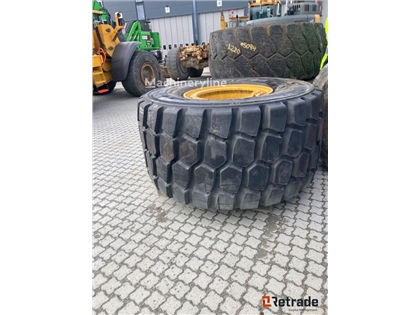 Sprzedam koło Dekk for dumper. / tire for dumper p