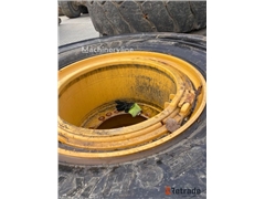 Sprzedam koło Dekk for dumper. / tire for dumper p