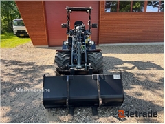 Sprzedam ładowarka kołowa Giant G2700 HD+ X-tra po
