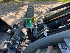 Sprzedam ładowarka kołowa Giant G2700 HD+ X-tra po