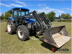 Sprzedam ciągnik kołowy New Holland TD 90D 4WD med