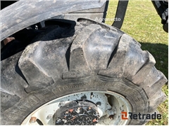 Sprzedam ciągnik kołowy New Holland TD 90D 4WD med