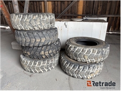 Sprzedam oponę uniwersalną Bridgestone V-Steal Rad