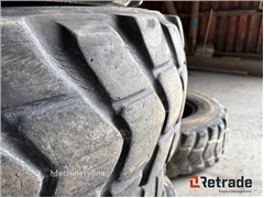 Sprzedam oponę uniwersalną Bridgestone V-Steal Rad