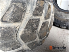 Sprzedam oponę uniwersalną Bridgestone V-Steal Rad