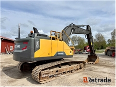 Sprzedam koparki gąsienicowe Volvo EC300EL poprzez
