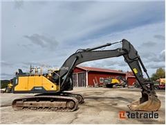 Sprzedam koparki gąsienicowe Volvo EC300EL poprzez