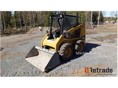 Sprzedam mini ładowarka Caterpillar 216B3 poprzez