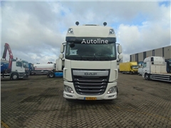 DAF XF Ciągnik siodłowy DAF XF 460 + EURO 6 + SSC