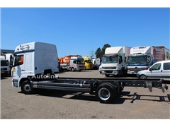 Mercedes Atego Ciężarówka podwozie Mercedes-Benz Atego 1224 + euro 6 + 6 CYLINDER