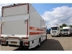 Scania P230 + EURO 5 + LIFT + 19T