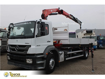 Żuraw samojezdny Mercedes-Benz Axor 1929 + FASSI F