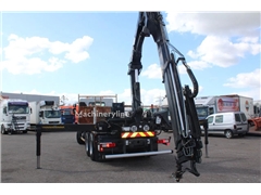 Żuraw samojezdny Renault Kerax 370 + HIAB 166-4 HI