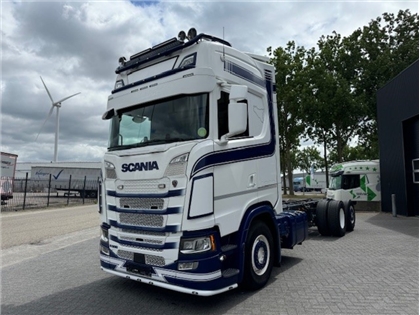 Scania S 500 6X2 CHASSIS,RETARDER, 3 TANKS
