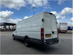 Iveco 50C/35, DUBBELLUCHT,