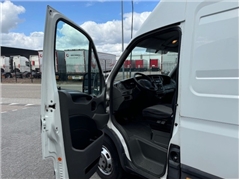Iveco 50C/35, DUBBELLUCHT,