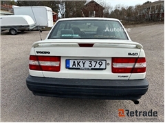 Sprzedam sedan Volvo 940 Turbo poprzez aukcję