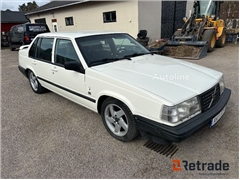 Sprzedam sedan Volvo 940 Turbo poprzez aukcję