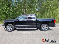 Sprzedam pick-up Chevrolet Silverado LTZ poprzez a